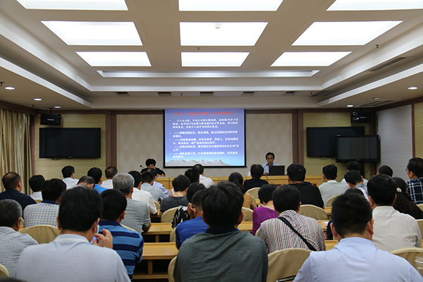 �����м�ί�쵼������ר�⵳��